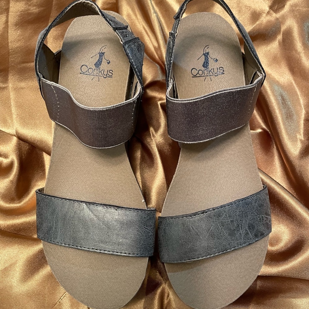 Corky’s Wedges View 2